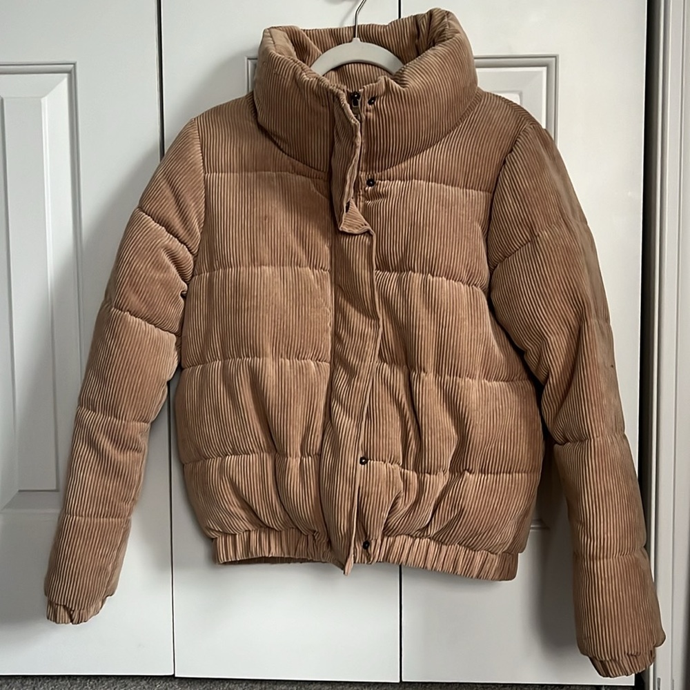 Puffer Jacket - Picture 6 of 9